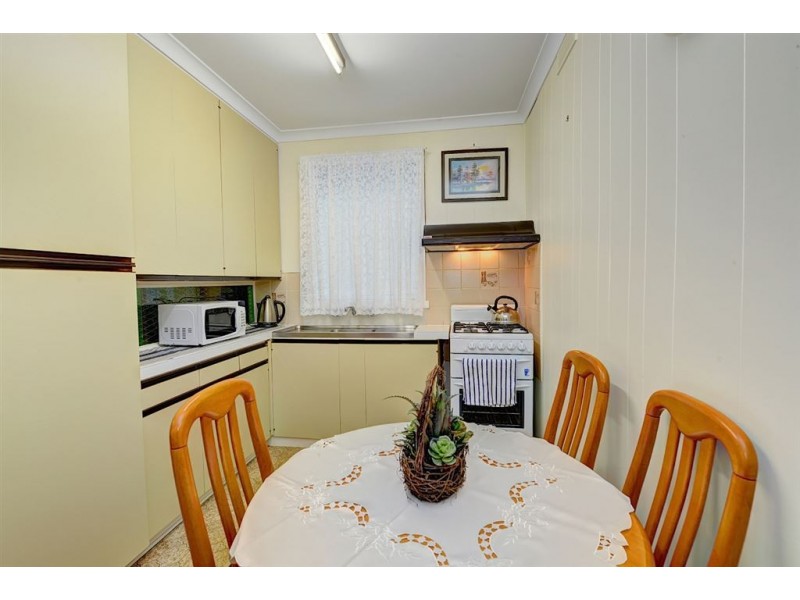 12 Boronia Grove, Wendouree VIC 3355