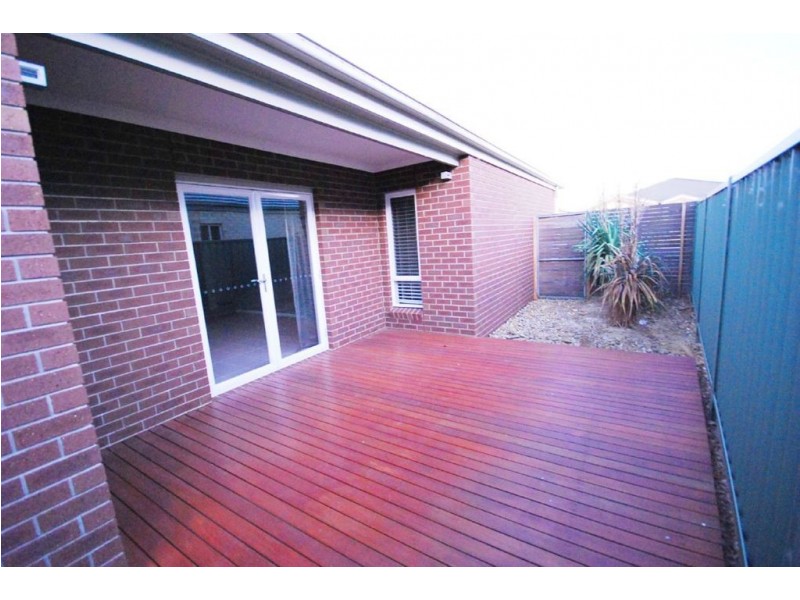 11 Baxter Street, Miners Rest VIC 3352