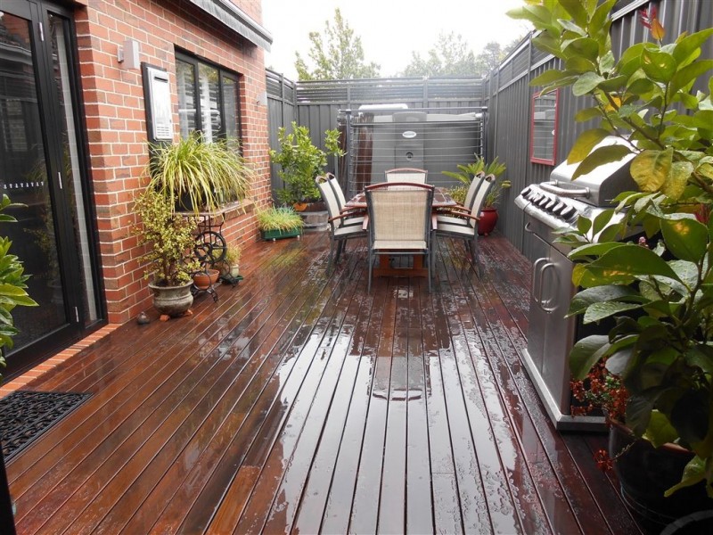 203a Russell Street, Newington VIC 3350