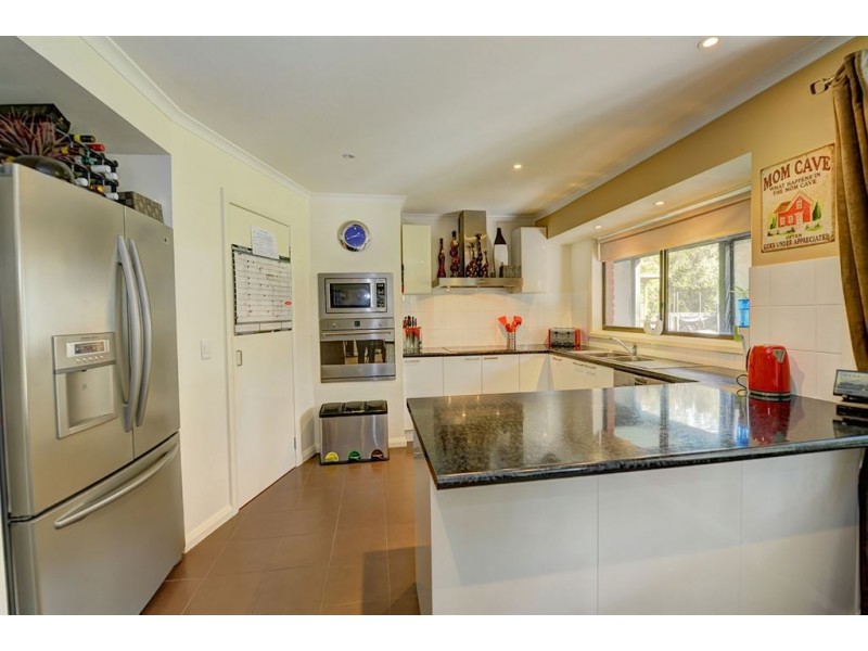 117 Crown and Sceptre Road, Cardigan VIC 3352