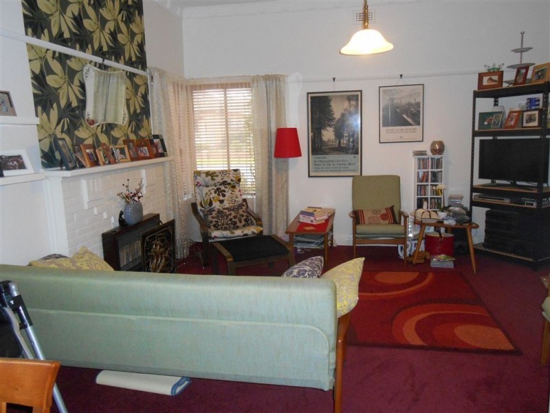 7 Collard Street, Newington VIC 3350