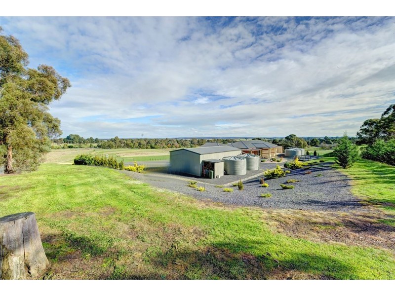 7698 Midland Highway, Magpie VIC 3352