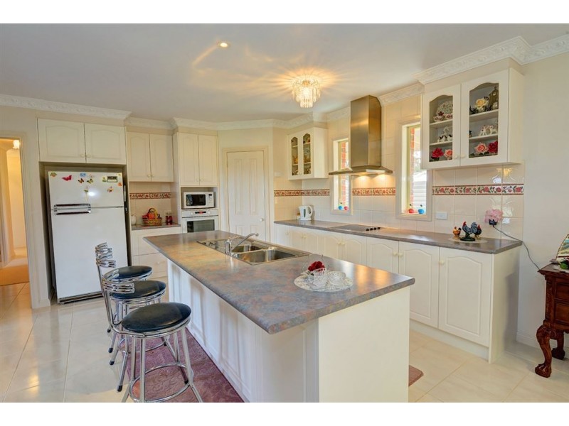 7698 Midland Highway, Magpie VIC 3352