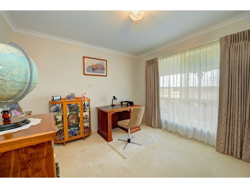 7698 Midland Highway, Magpie VIC 3352