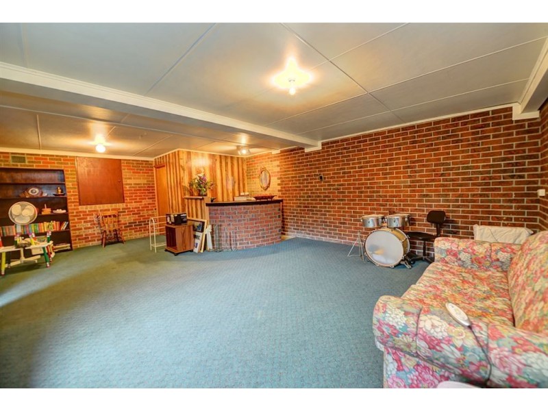 8 Teal Avenue, Ballarat North VIC 3350