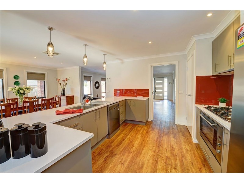 5 Skewes Court, Buninyong VIC 3357