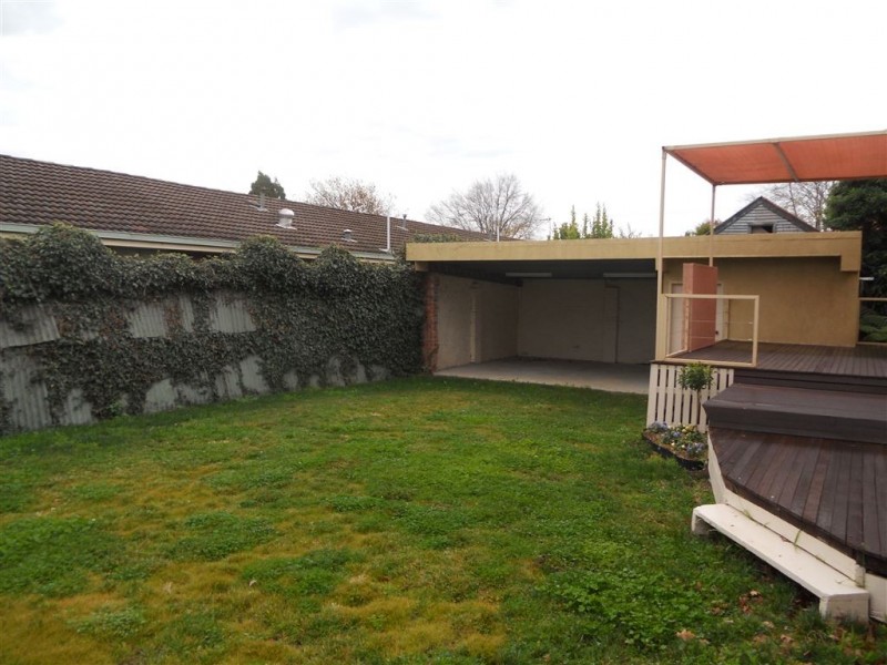 517 Neil Street, Soldiers Hill VIC 3350