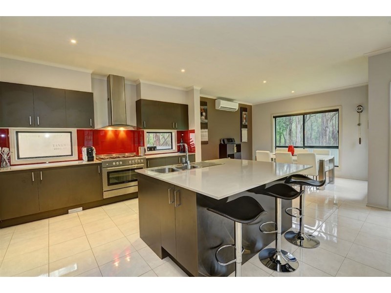 1 Isla Court, Invermay VIC 3352