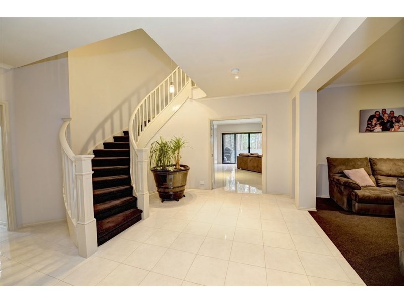 1 Isla Court, Invermay VIC 3352