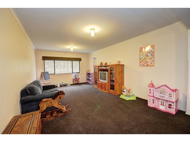 1 Isla Court, Invermay VIC 3352