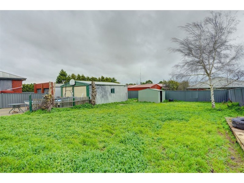 15 Creswick Street, Miners Rest VIC 3352
