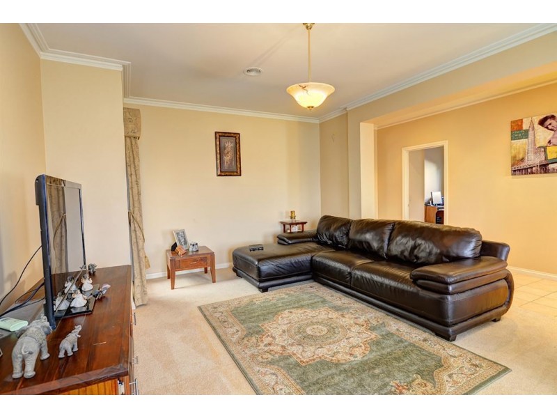 11 Merino Drive, Alfredton VIC 3350