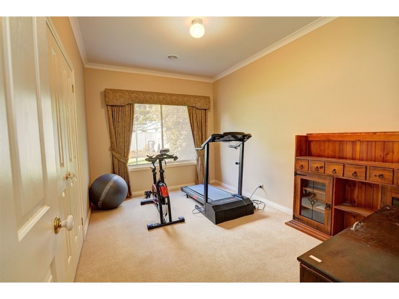 11 Merino Drive, Alfredton VIC 3350