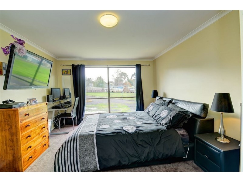 38 Clyde Street, Linton VIC 3360