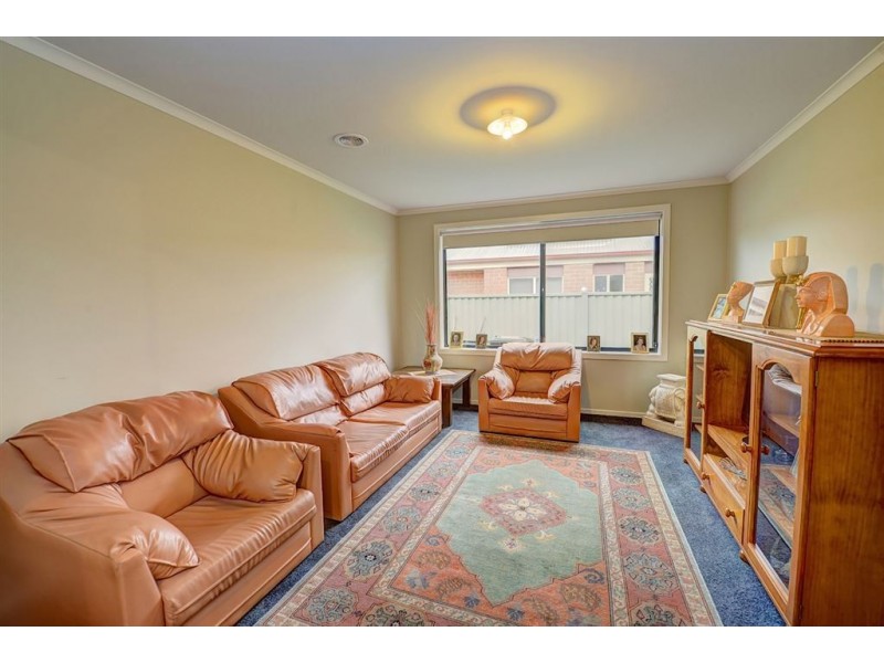 40 Delaney Drive, Miners Rest VIC 3352