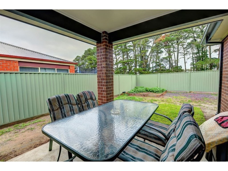 40 Delaney Drive, Miners Rest VIC 3352