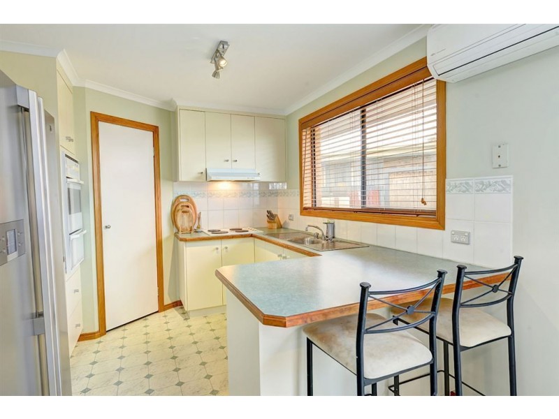 10 Jenkins Drive, Sebastopol VIC 3356