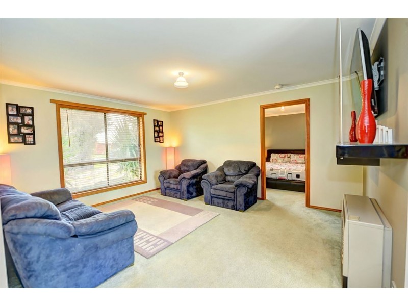 10 Jenkins Drive, Sebastopol VIC 3356