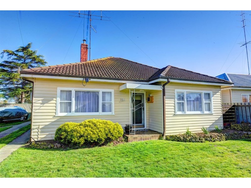 38 Alfred Street, Sebastopol VIC 3356