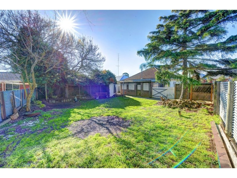 38 Alfred Street, Sebastopol VIC 3356