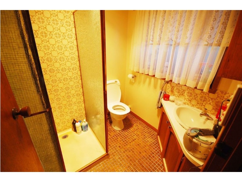 2 Yvonne, Ballarat VIC 3350