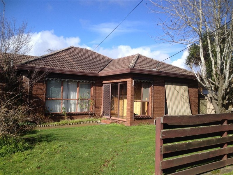 2 Margaret Street, Wendouree VIC 3355