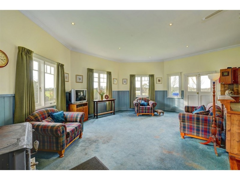 40 Pound Creek Road, Navigators VIC 3352