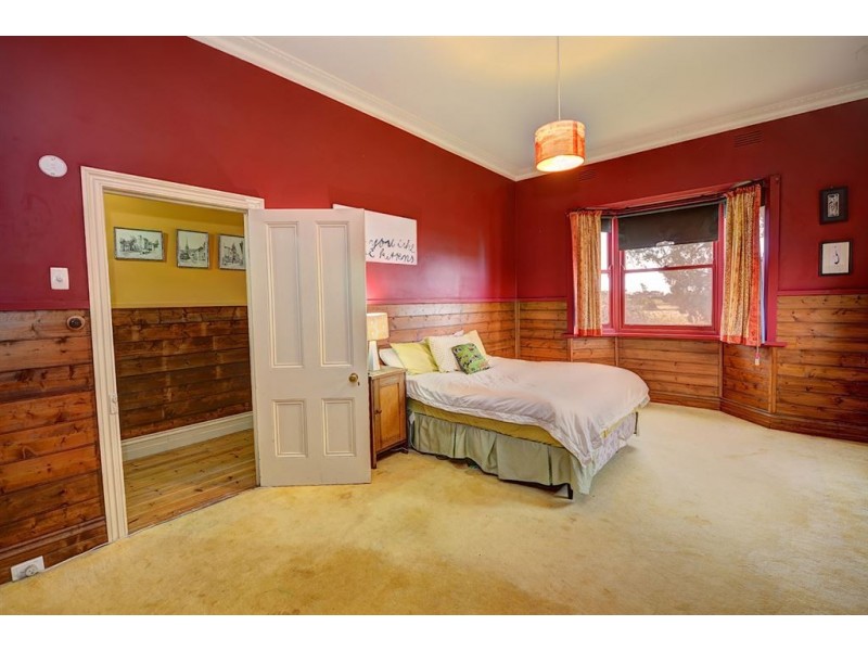 40 Pound Creek Road, Navigators VIC 3352