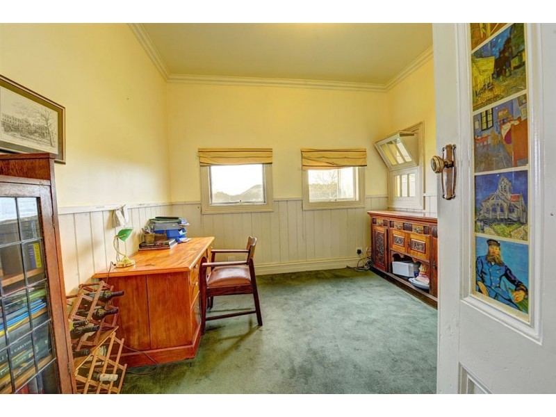 40 Pound Creek Road, Navigators VIC 3352