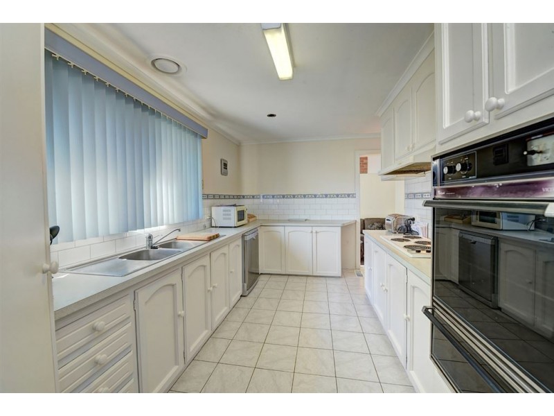 32 Avoca Crescent, Alfredton VIC 3350