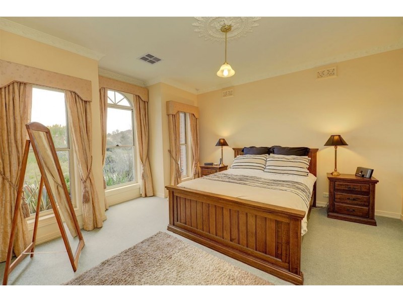 5 Boulevarde Drive, Alfredton VIC 3350