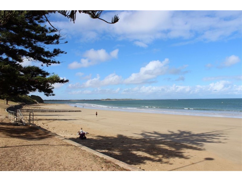 10 Anderson Street, Torquay VIC 3228