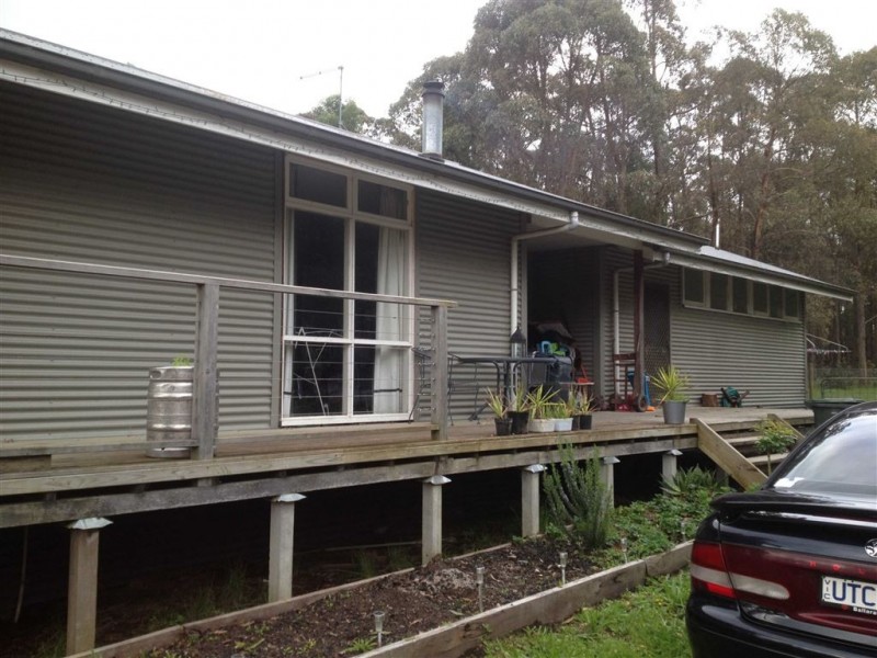 81 Grevillea Drive, Enfield VIC 3352