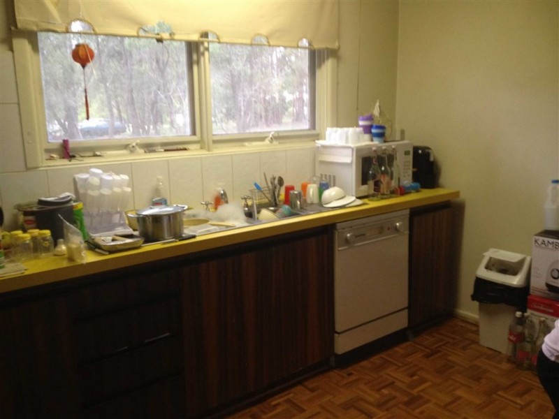 81 Grevillea Drive, Enfield VIC 3352