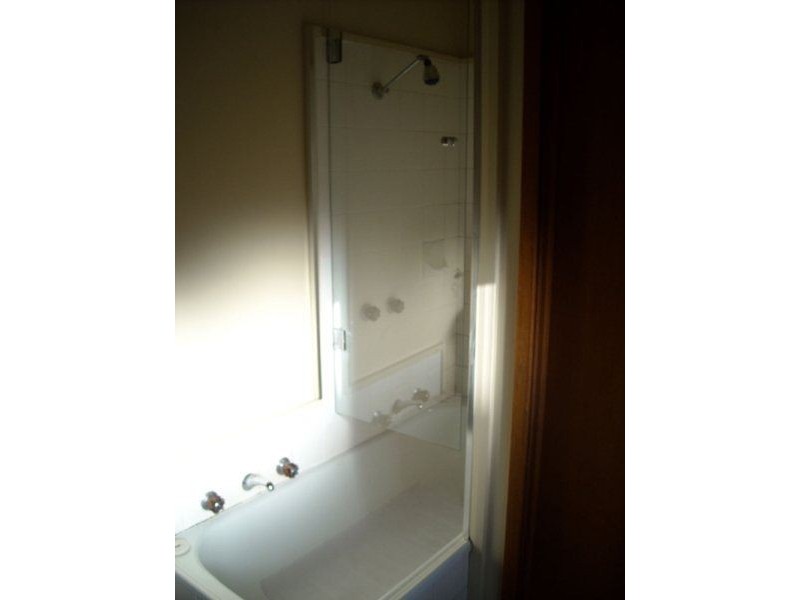 2/6 Boyle Street, Golden Point VIC 3465