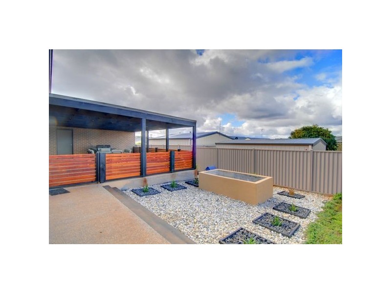 2 Citadel Court, Ballarat VIC 3350
