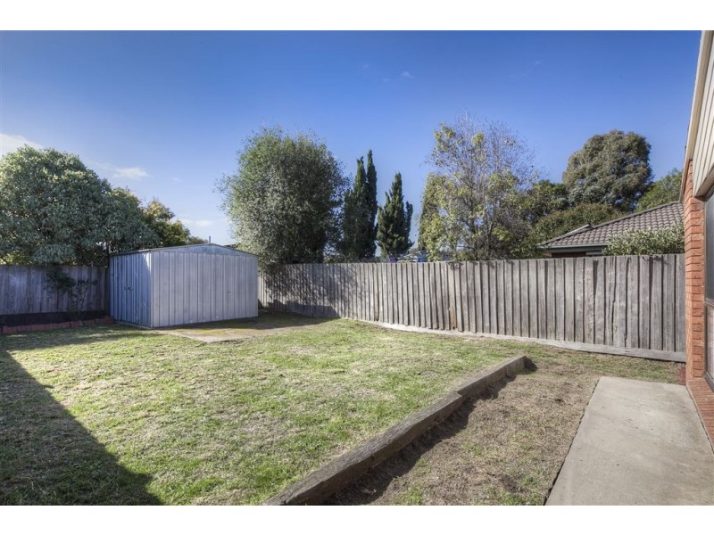2/85 Marie Crescent, Wendouree VIC 3355