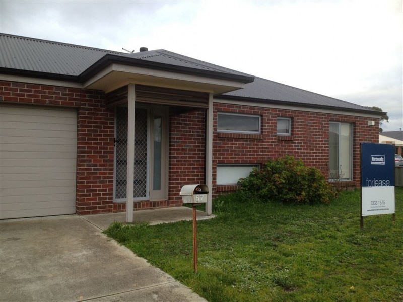 57 McNulty Drive, Wendouree VIC 3355