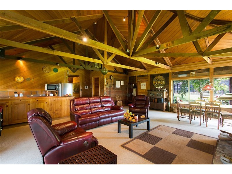 349 Smokeytown Road, Creswick VIC 3363