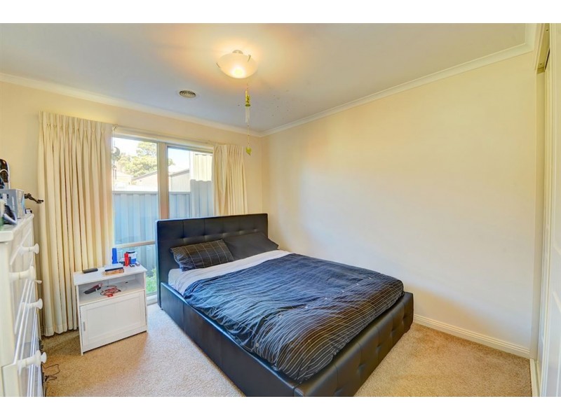 48 Cartledge Avenue, Mount Clear VIC 3350