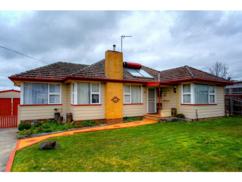 15 Coulter Street, Wendouree VIC 3355