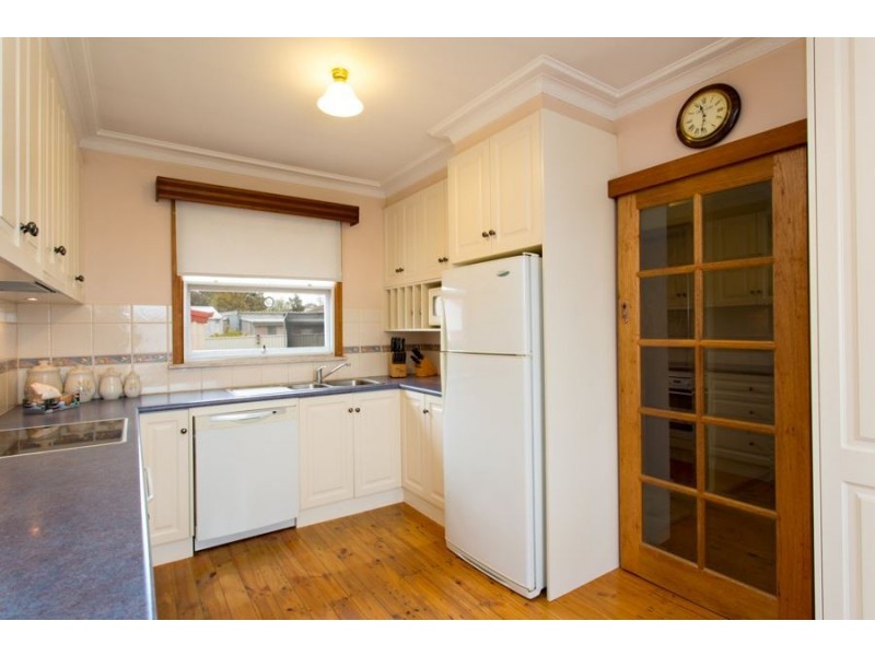 15 Coulter Street, Wendouree VIC 3355