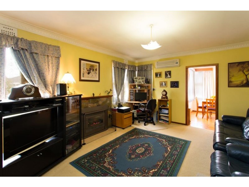 15 Coulter Street, Wendouree VIC 3355