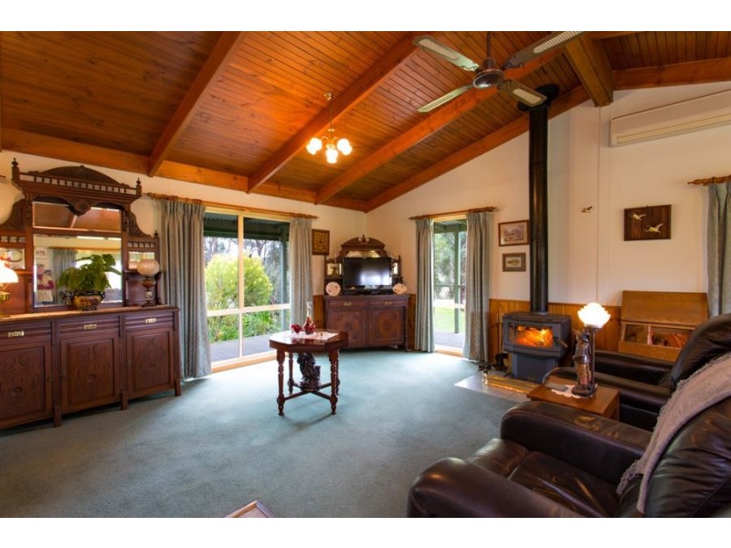 195 South Durham Bridge Road, Durham Lead VIC 3352