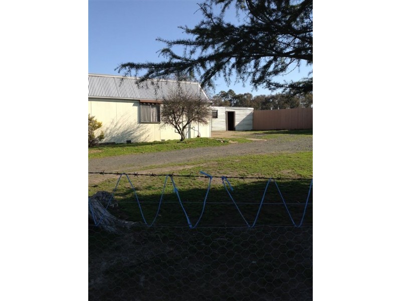 14 Waverley Street, Linton VIC 3360