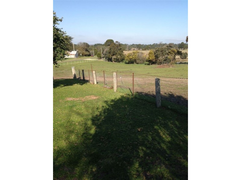 14 Waverley Street, Linton VIC 3360