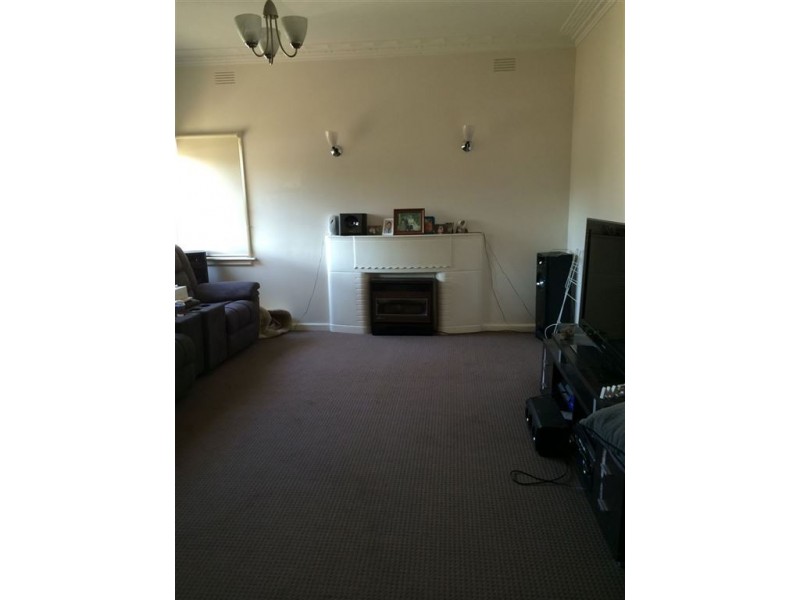 19 Inkerman Street, Newington VIC 3350