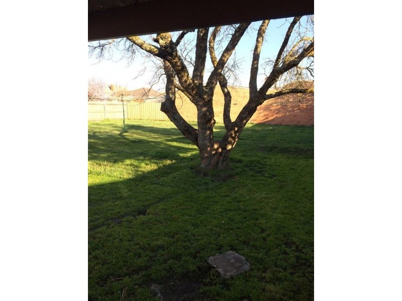 19 Inkerman Street, Newington VIC 3350