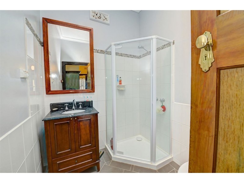 637 Bond Street, Golden Point VIC 3465