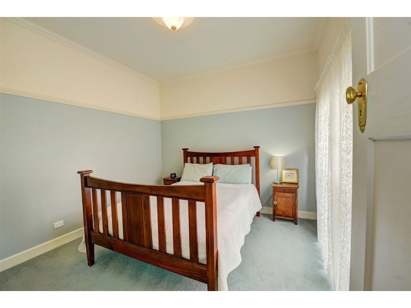 637 Bond Street, Golden Point VIC 3465